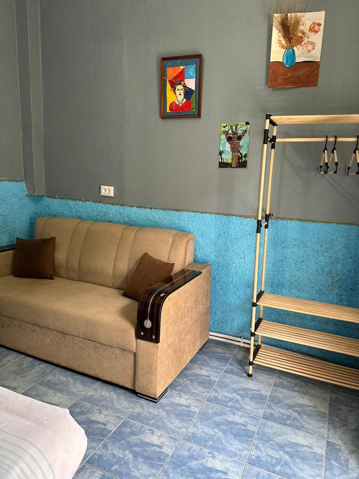 Guest House Barbi บาทูมิ ภายนอก รูปภาพ