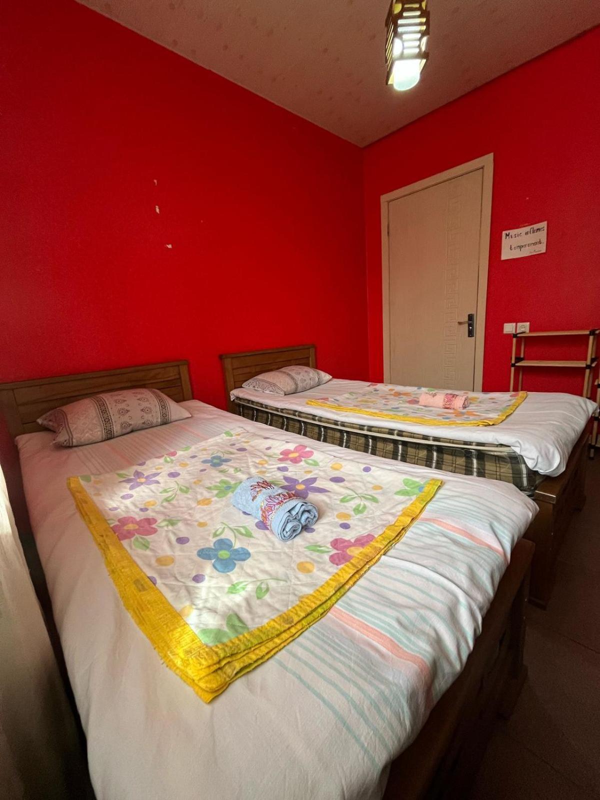 Guest House Barbi บาทูมิ ภายนอก รูปภาพ